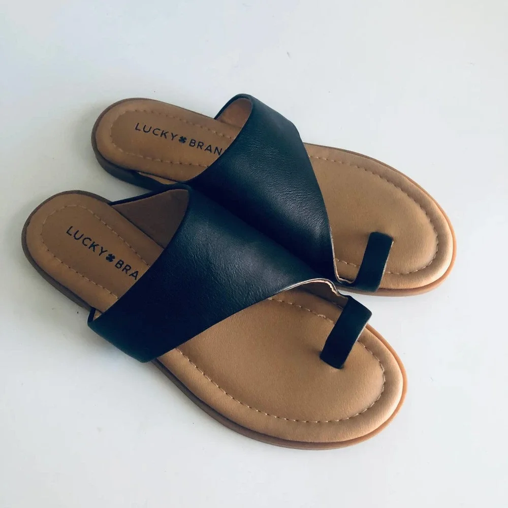 Lucky Brand 'Anora' Black Leather Thong Sandal 7M